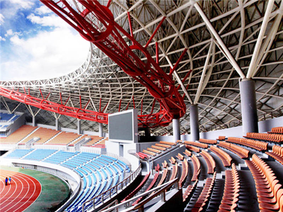 管桁架体育场
