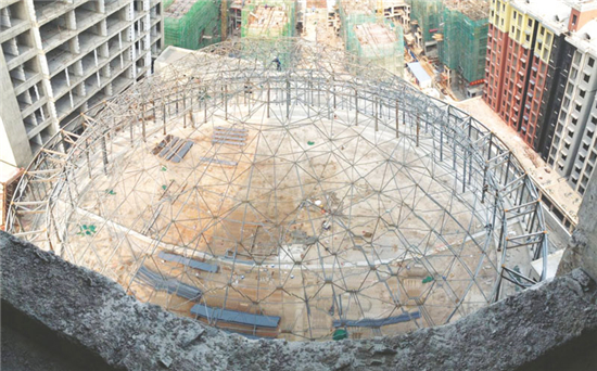 河南信阳万象城球形网架工程